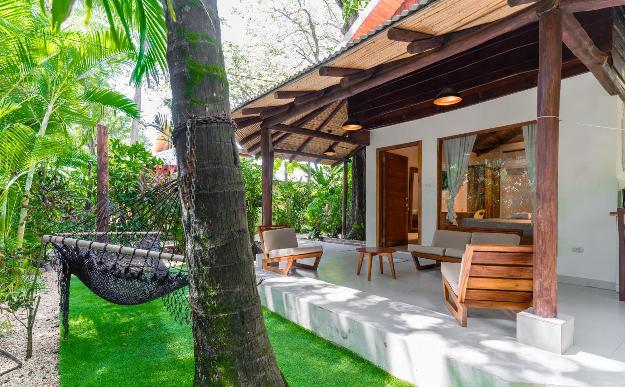 Banana Beach Bungalows Playa Santa Teresa  Экстерьер фото