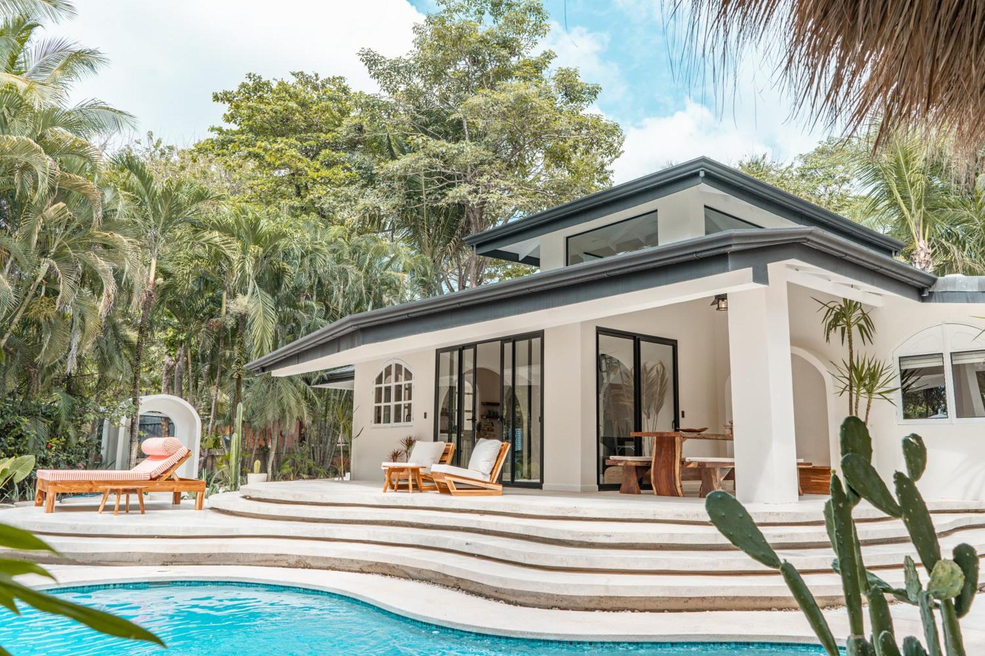 Banana Beach Bungalows Playa Santa Teresa  Номер фото